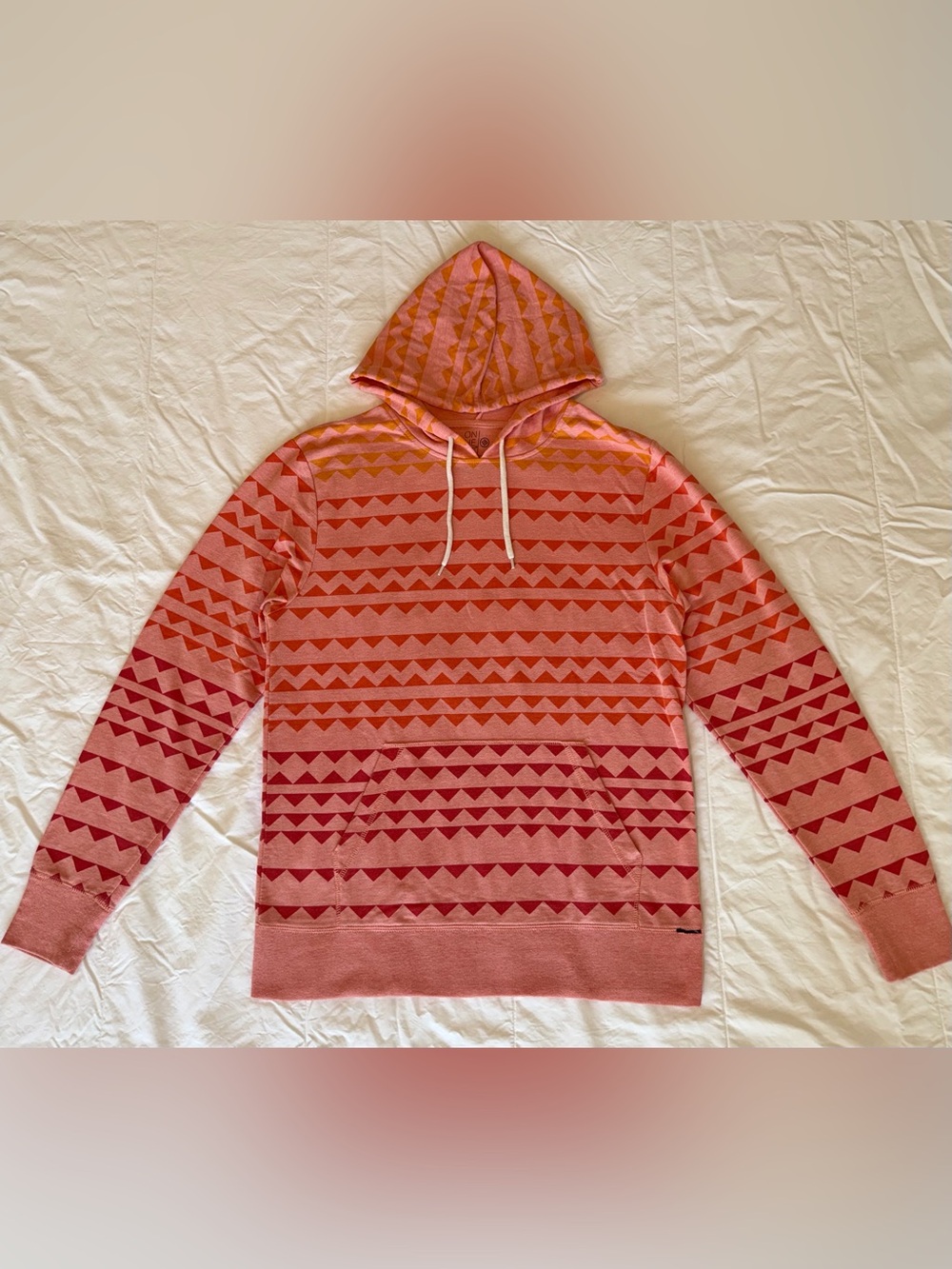 Vintage On The Byas PacSun Y2K Geometric Gradient Hoodie Men’s M
